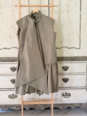 Rochas Paris Sleeveless stunning silk Taupe Draped Dress with Scarf Detail